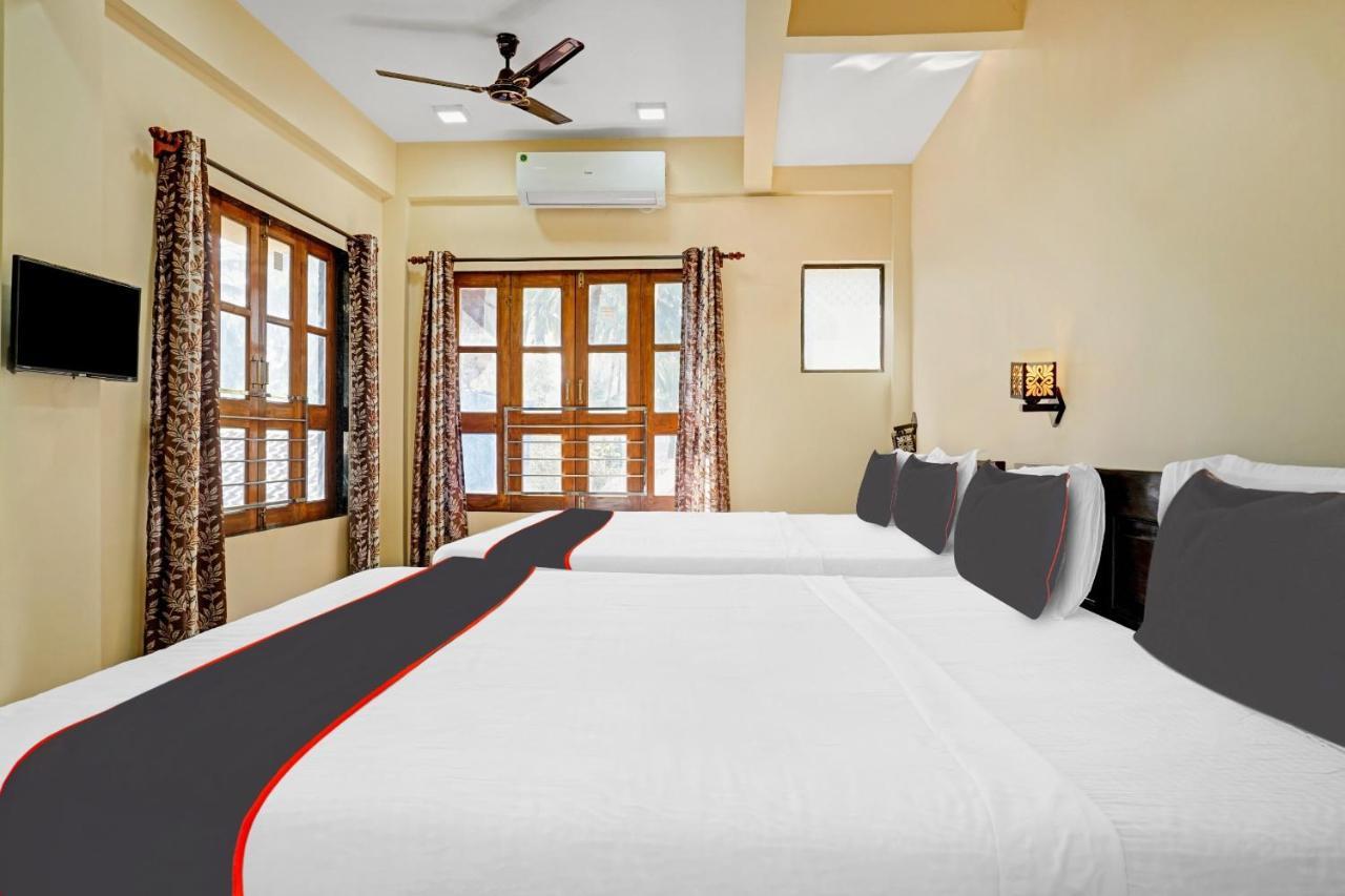 Collection O Shovi Beach View Resort アリバグ エクステリア 写真